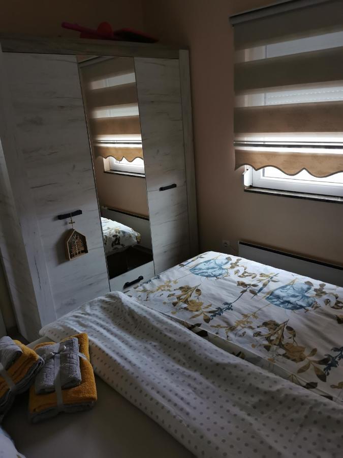 Lux Apartman Lena Beograd Bagian luar foto